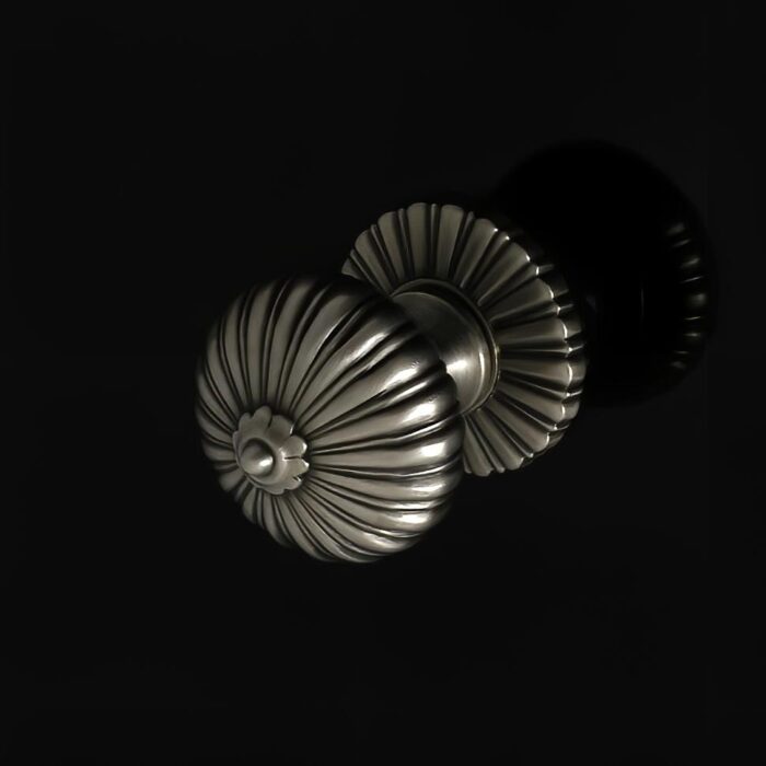 Grosvenor Door Knob