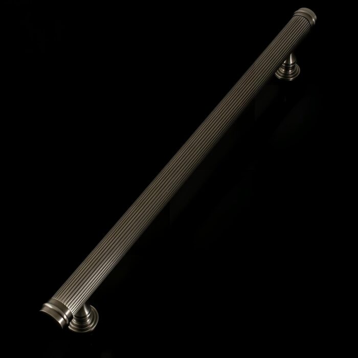Chester Pull Handle