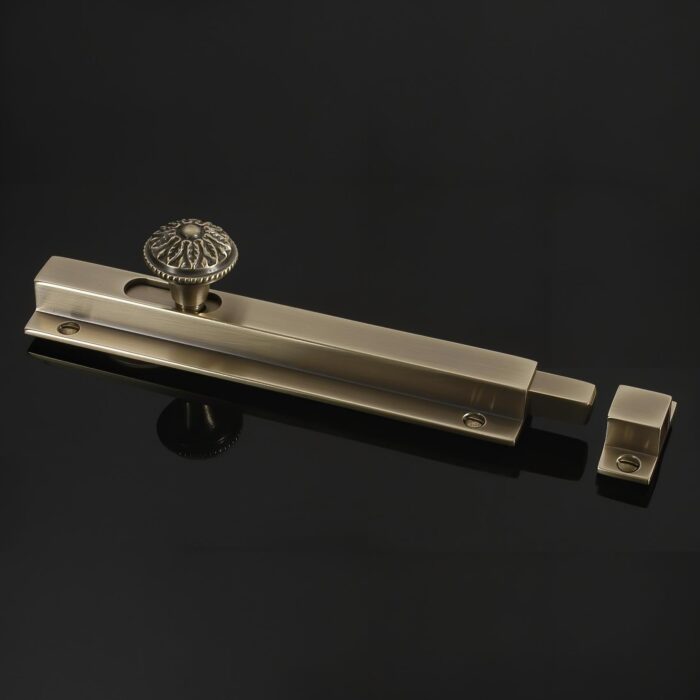 Adam Shoot Bolt
