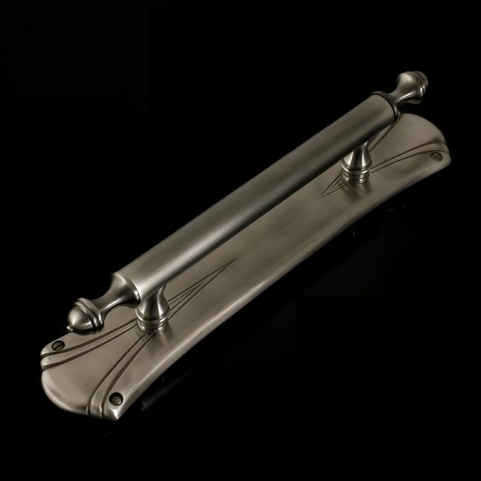 Liberty Pull Handle on Plate