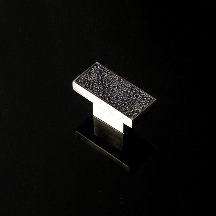Broadway Inlay Cupboard T-Bar - Image 28