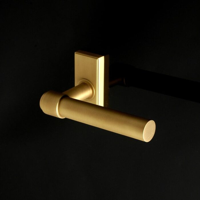 Chippenham Door Handle - Image 3