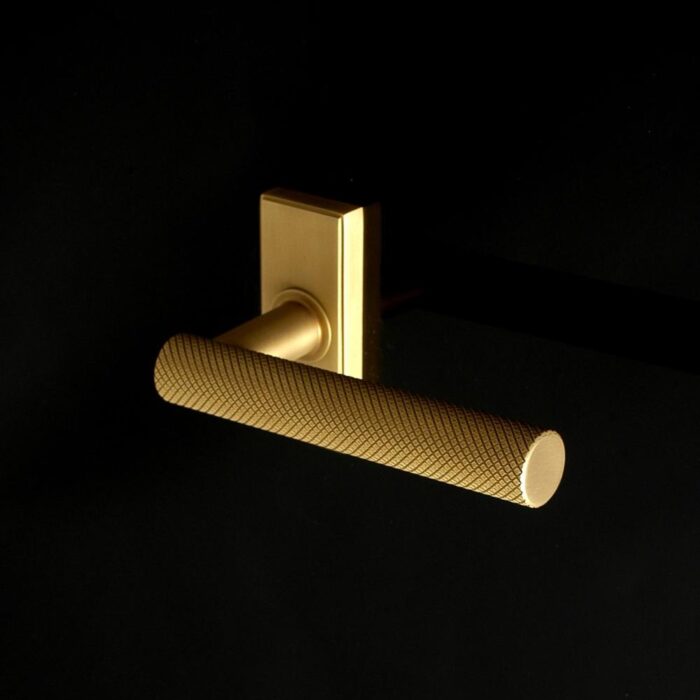 Knightsbridge Door Handle - Image 3