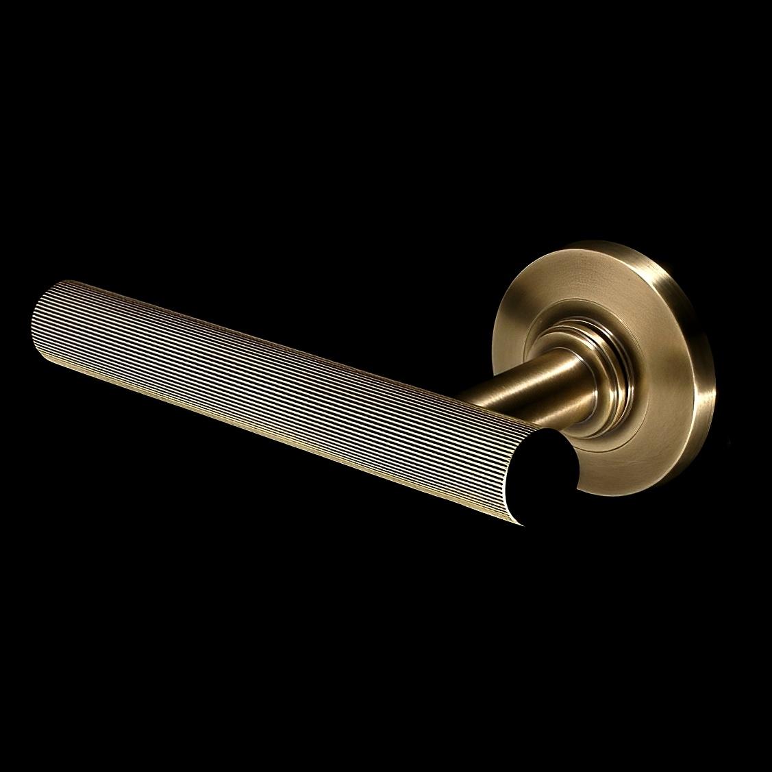 Kensington Door Handle on Rose