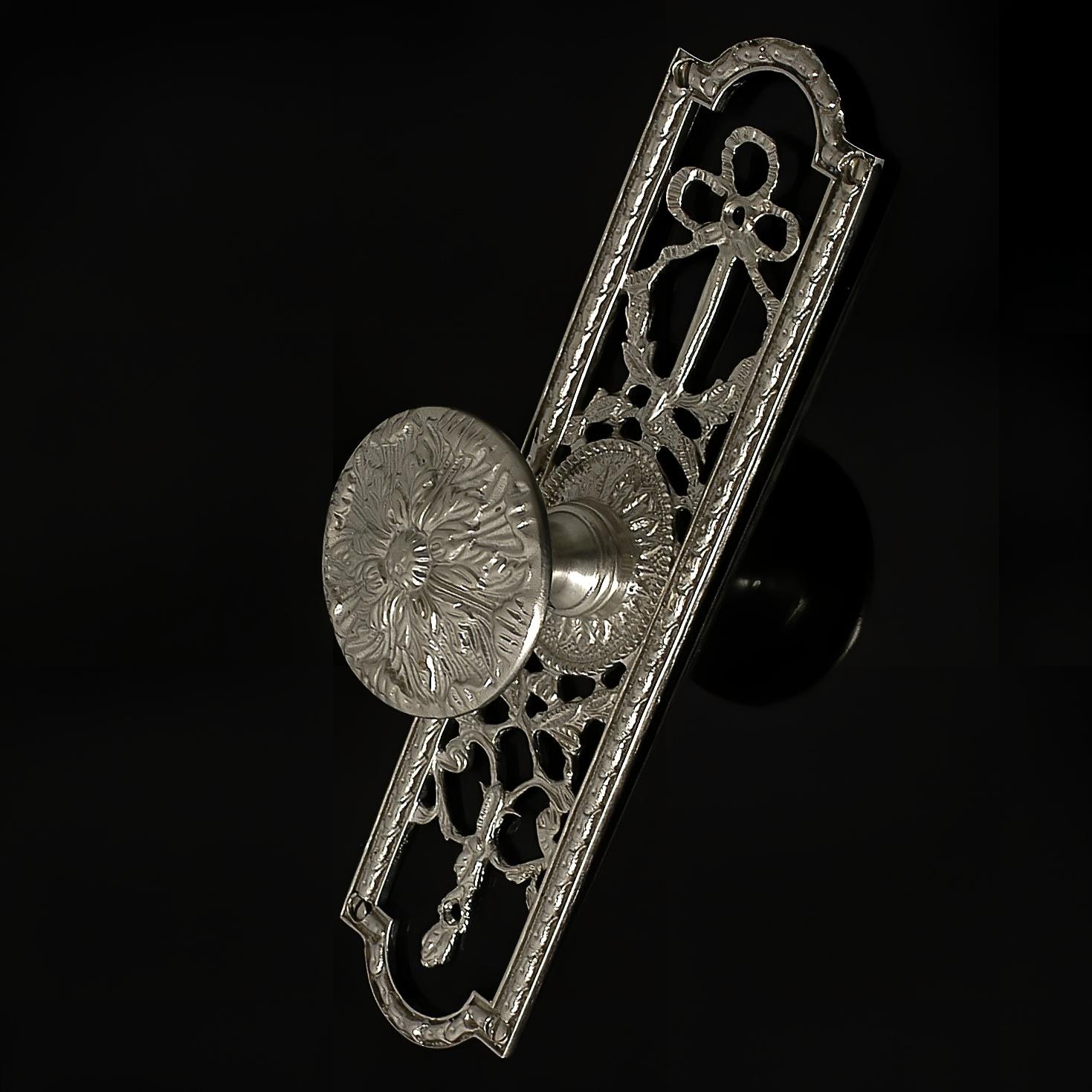 Adam 388 Door Knob on Plate