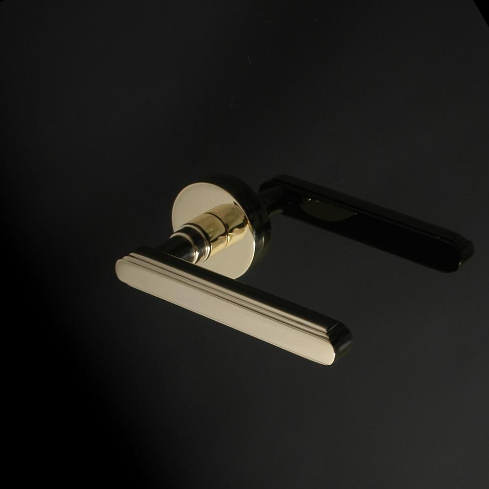 Pinnacle Door Handle - Image 11