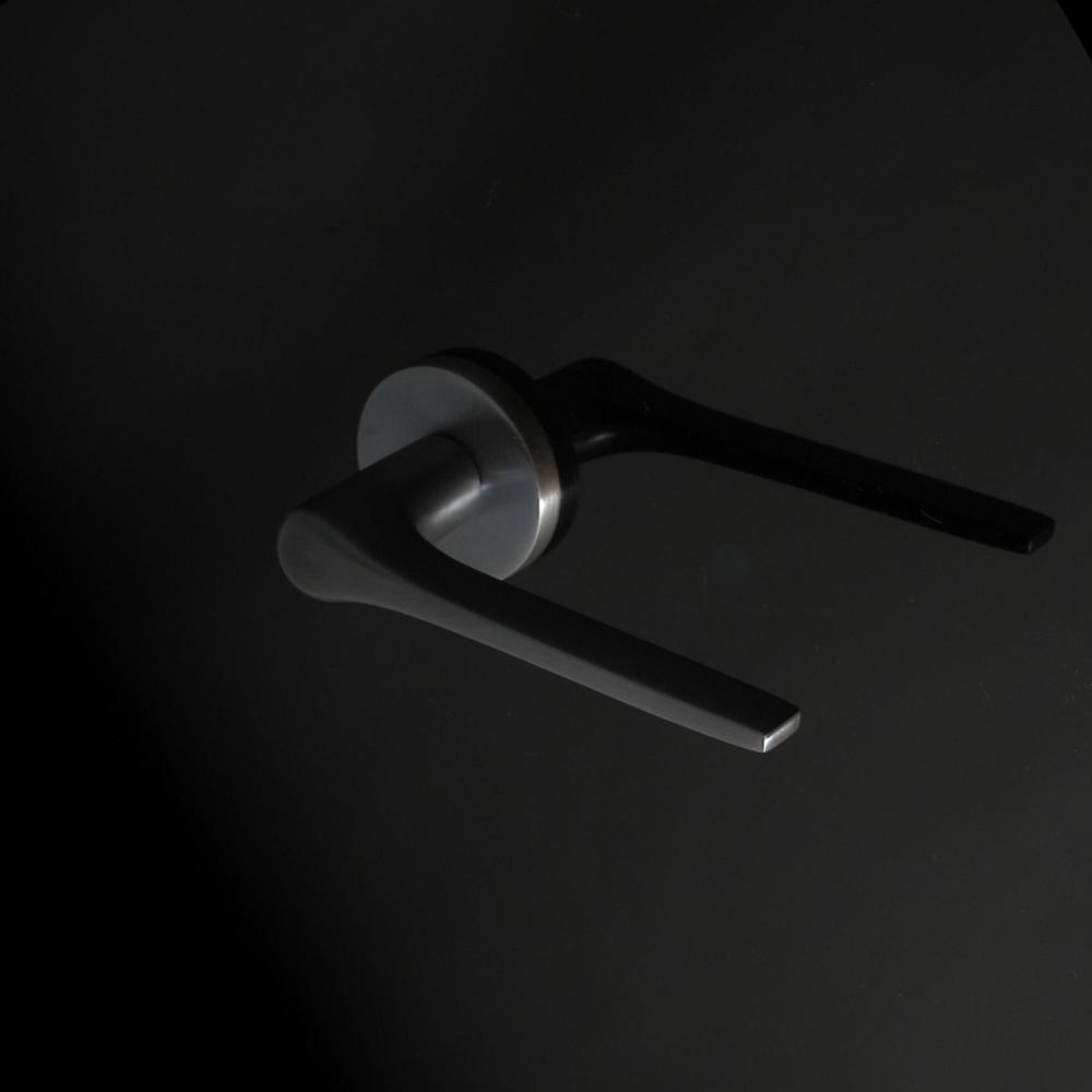 Strata Door Handle - Image 4