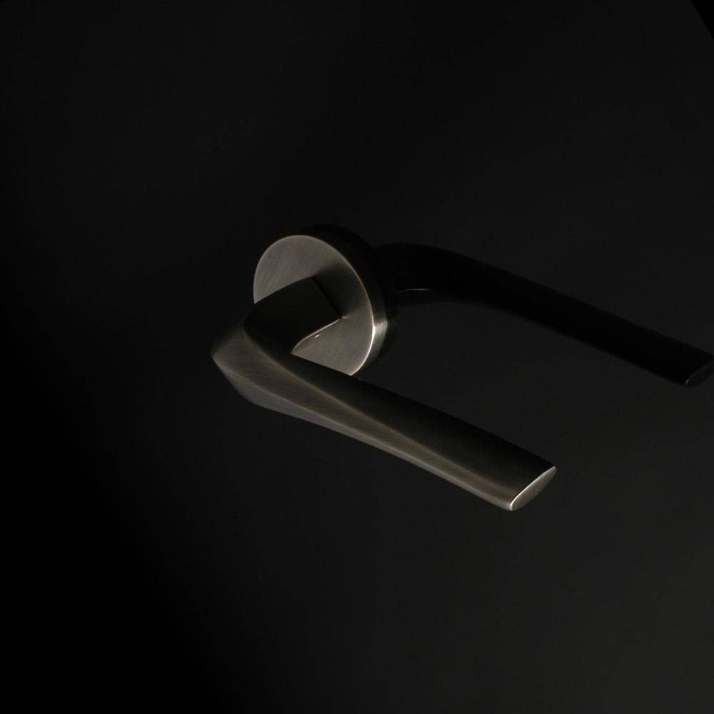 Contour Door Handle - Image 2