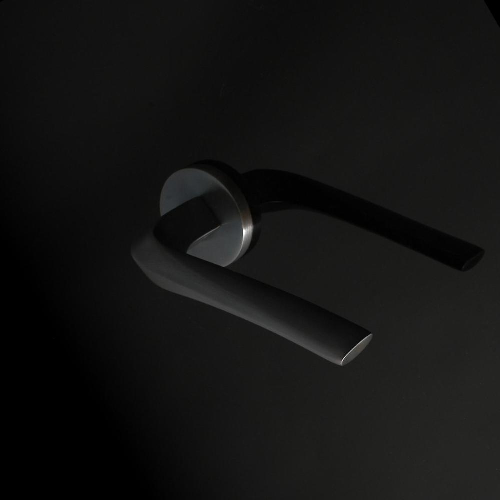 Contour Door Handle - Image 4