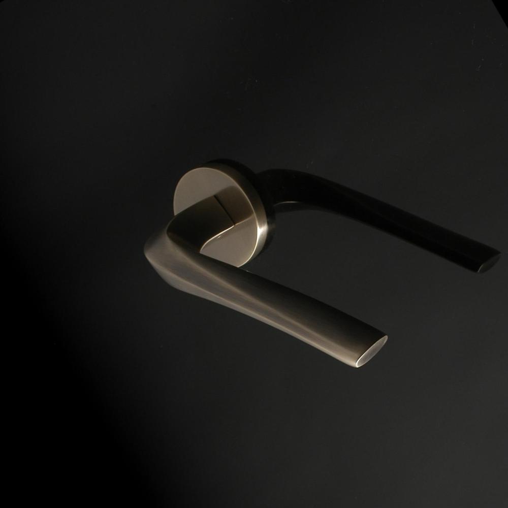 Contour Door Handle - Image 6