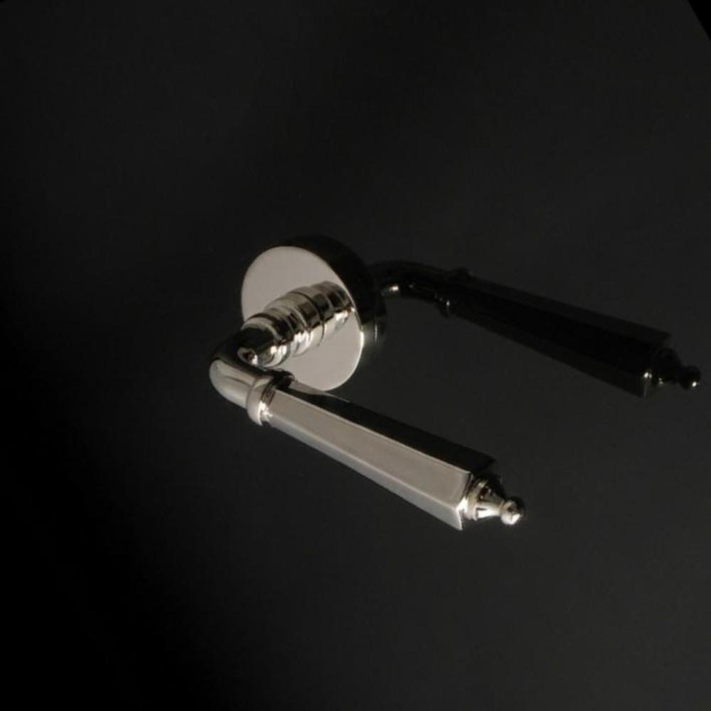 Oblique Door Handle - Image 9