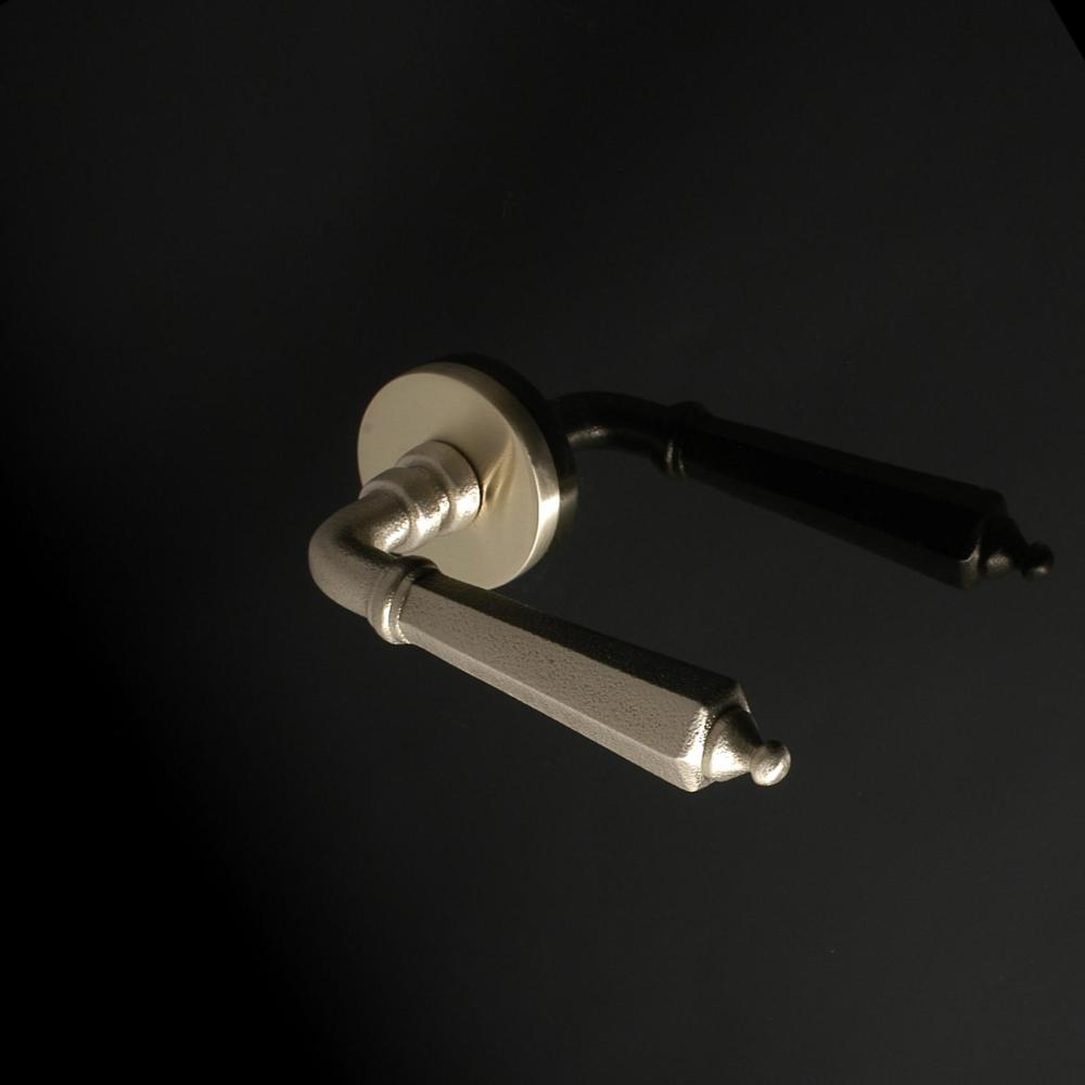 Oblique Door Handle - Image 13