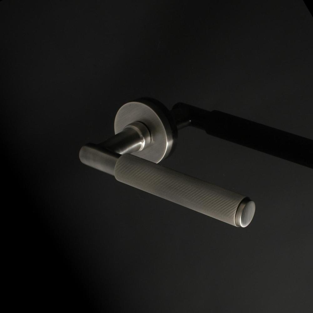 Paragon Door Handle - Image 2