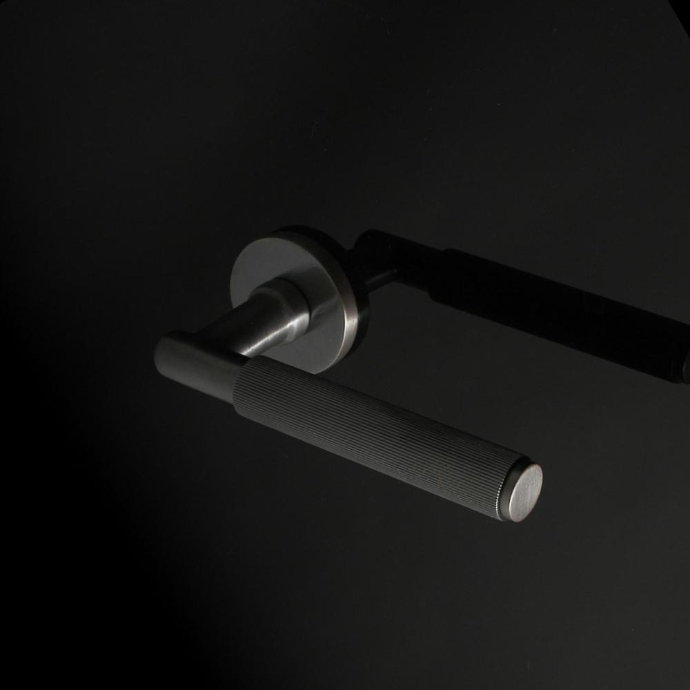 Paragon Door Handle - Image 4