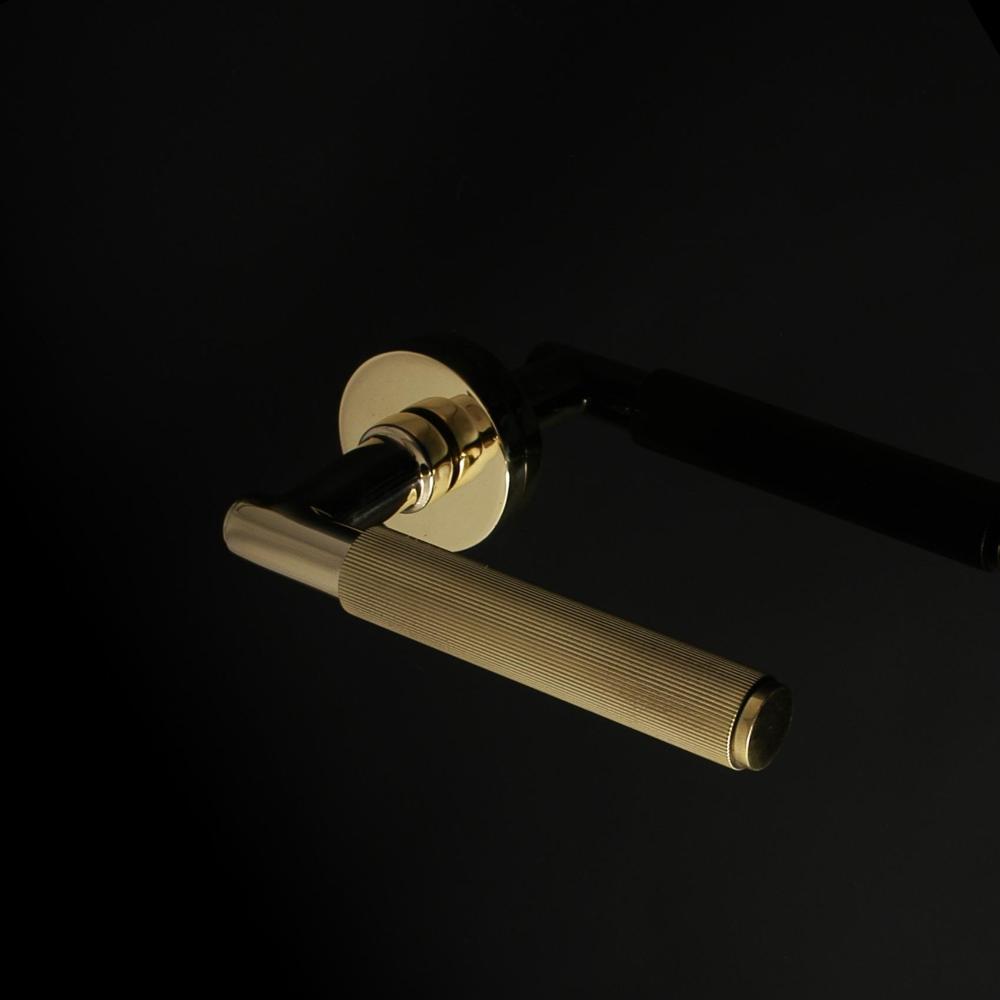 Paragon Door Handle - Image 7
