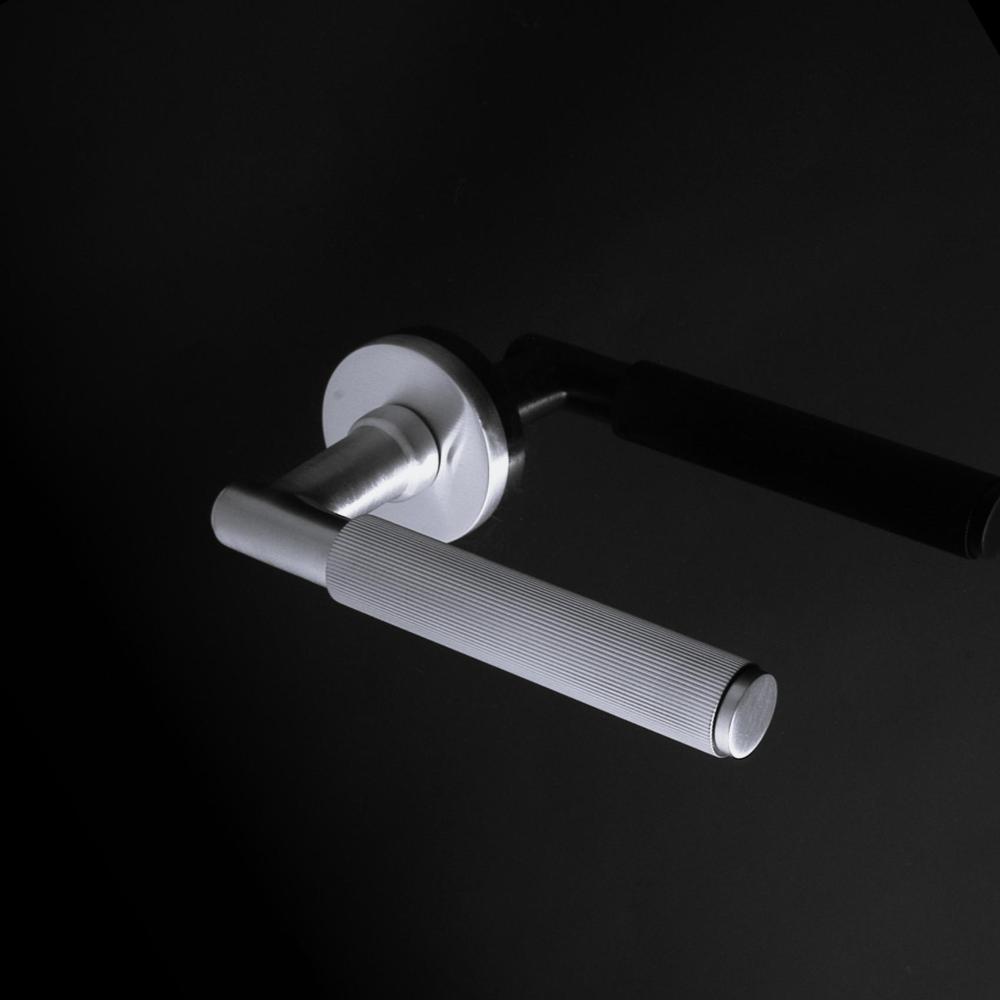 Paragon Door Handle - Image 10