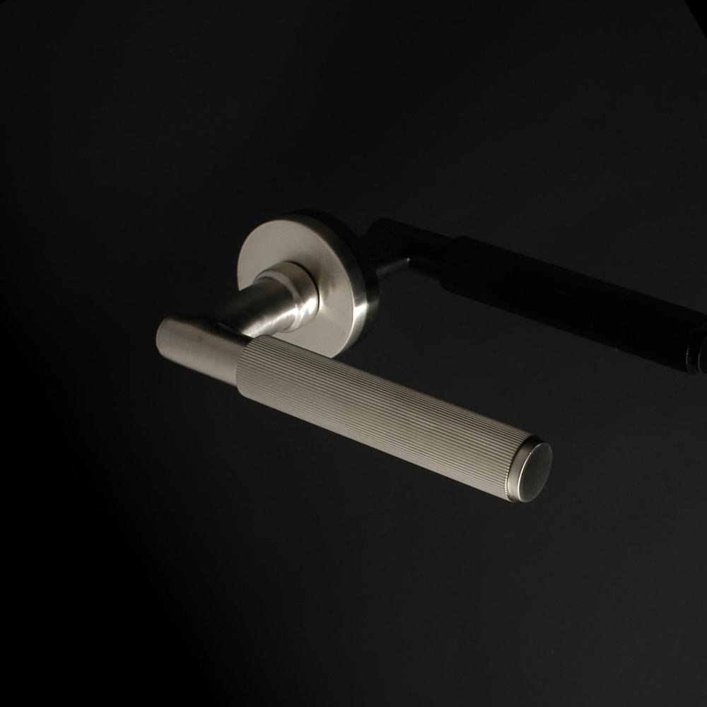 Paragon Door Handle - Image 12